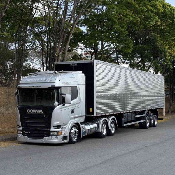  Baú zero km mais Scania STREAMLINE
